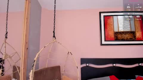   online show from October 2025 12:02:02 PM