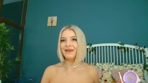 Snapshot of _parishill chatting on October 2025 04:13:01 AM Alisa online show from October 2025 04:13:01 AM