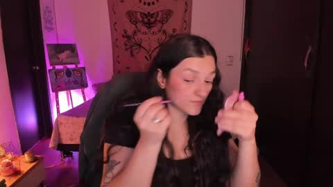 Snapshot of _peach__ chatting on May 2026 03:34:01 AM violeta ig online show from May 2026 03:34:01 AM
