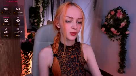 Maisie online show from November 2025 10:34:02 PM