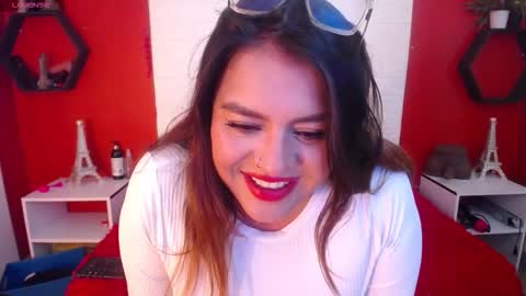 Laura online show from February 2026 06:44:02 PM