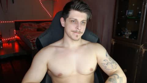 Snapshot of _purrari chatting on December 2024 12:52:02 AM Vampire online show from December 2024 12:52:02 AM