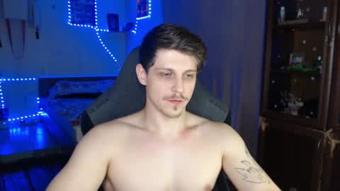 Snapshot of _purrari chatting on December 2024 04:22:02 AM Vampire online show from December 2024 04:22:02 AM