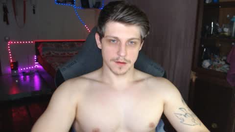 Snapshot of _purrari chatting on January 2025 06:05:02 AM Vampire online show from January 2025 06:05:02 AM