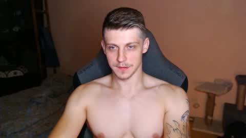 Snapshot of _purrari chatting on October 2025 03:47:01 AM Vampire online show from October 2025 03:47:01 AM