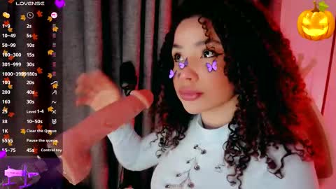 Kate evhans online show from November 2025 10:12:01 PM