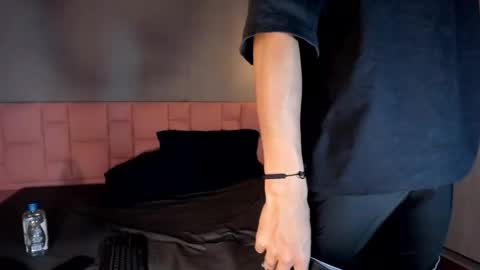 wav online show from November 2025 05:12:01 PM