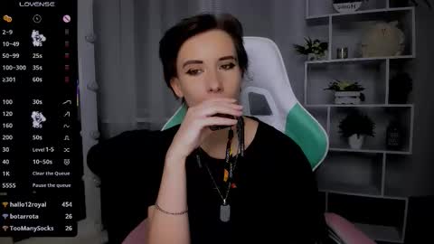 Rein online show from November 2025 08:00:01 PM