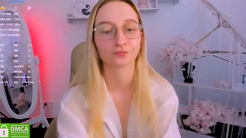 I am Rina online show from March 2025 12:34:01 PM