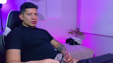 Roberto online show from July 2026 12:48:02 PM
