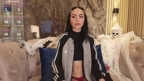 Sabrina online show from October 2025 07:47:01 PM