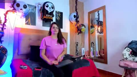 SAMANTHA FOX online show from October 2025 11:09:01 AM