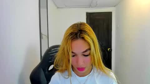 Valerie online show from May 2026 10:03:01 PM