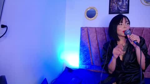 Snapshot of _scarlet_joness_ chatting on October 2025 08:30:02 PM SCARLET online show from October 2025 08:30:02 PM