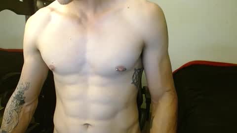 Snapshot of _schnnneider_ chatting on September 2025 03:39:02 AM SCHNEIDER online show from September 2025 03:39:02 AM