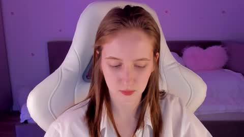 Snapshot of _secretelly_ chatting on November 2025 05:05:01 AM _secretelly_ online show from November 2025 05:05:01 AM