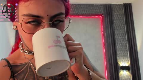 Selene online show from February 2025 08:56:01 PM