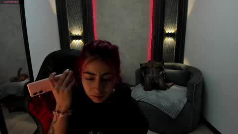 Selene online show from March 2025 12:39:02 PM