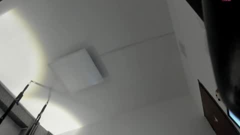 Selene online show from October 2025 04:38:02 PM