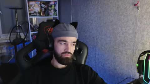 Ask me online show from November 2025 05:13:02 PM