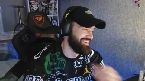 Ask me online show from December 2025 06:45:02 PM