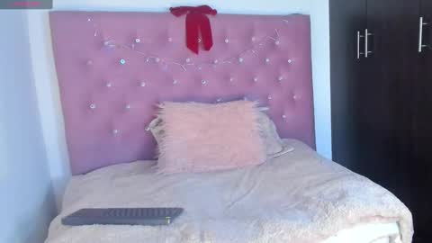 _sexbunny_ online show from December 2024 01:32:02 AM