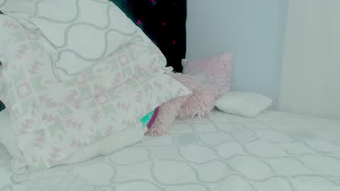 Alexa online show from September 2025 04:08:02 PM