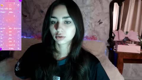 Snapshot of _shynikki chatting on September 2025 02:46:01 AM _shynikki online show from September 2025 02:46:01 AM
