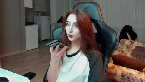 Snapshot of _silverdream chatting on February 2025 09:53:02 PM _silverdream online show from February 2025 09:53:02 PM