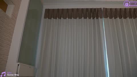 Marinette online show from December 2024 12:12:02 AM