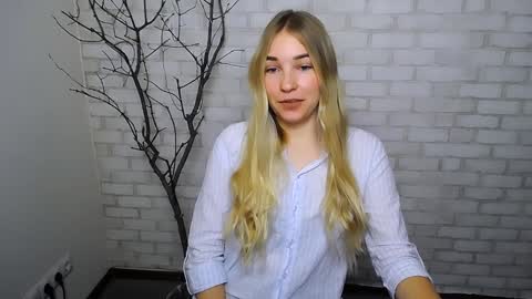 Snapshot of _snow_queen__ chatting on January 2025 09:21:02 AM Rachel online show from January 2025 09:21:02 AM