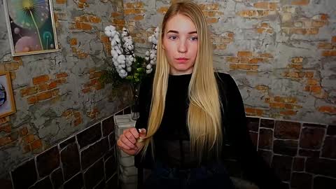 Snapshot of _snow_queen__ chatting on January 2025 12:41:02 PM Rachel online show from January 2025 12:41:02 PM