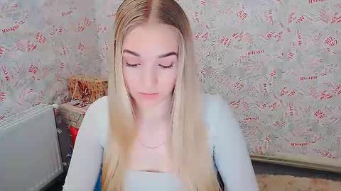 Snapshot of _snow_queen__ chatting on February 2025 10:51:02 AM Rachel online show from February 2025 10:51:02 AM