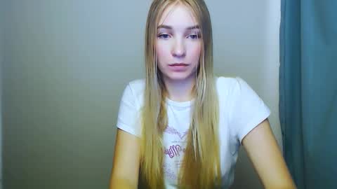 Rachel online show from December 2025 08:37:02 PM