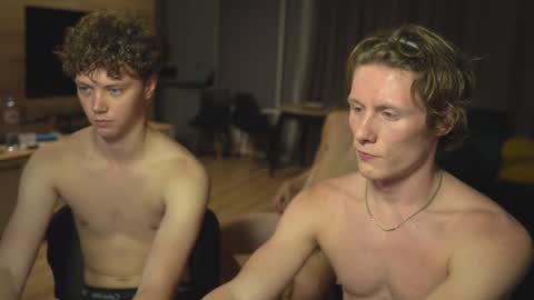 OLIVERpvt is open online show from January 2025 04:11:01 PM