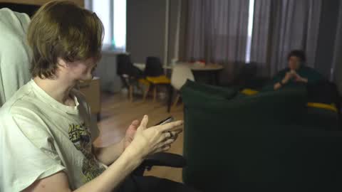 OLIVERpvt is open online show from February 2025 12:13:01 PM