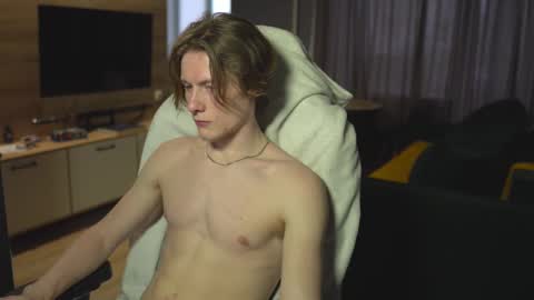 OLIVERpvt is open online show from February 2025 03:59:02 AM