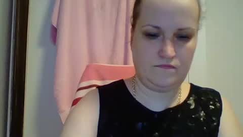 Melisa online show from March 2025 04:44:01 PM