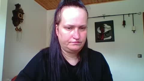 Melisa online show from September 2025 09:43:01 AM