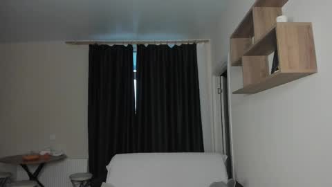 Snapshot of _stager_ chatting on September 2025 03:32:02 AM MARKPVT IS OPEN online show from September 2025 03:32:02 AM