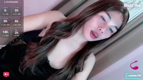 Eilachloe online show from April 2026 10:30:01 AM