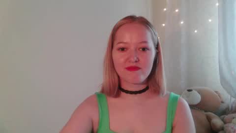 _sweet_smile_ online show from October 2025 10:05:01 AM