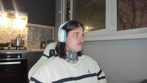 _torfin_ online show from January 2025 06:52:01 PM