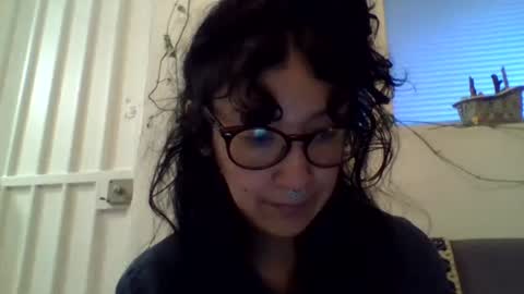 _tutti_frutti_ online show from January 2025 12:17:01 AM