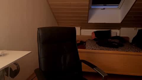 Vlad online show from June 2026 07:56:01 PM