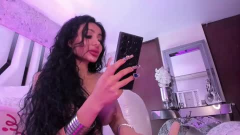 Snapshot of _valeria___ chatting on March 2025 08:45:01 AM valeria jade online show from March 2025 08:45:01 AM