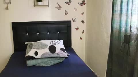 _victoriia_971 online show from October 2025 12:40:02 PM