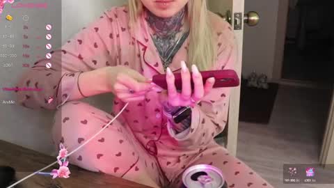 Alis online show from February 2025 12:01:02 PM