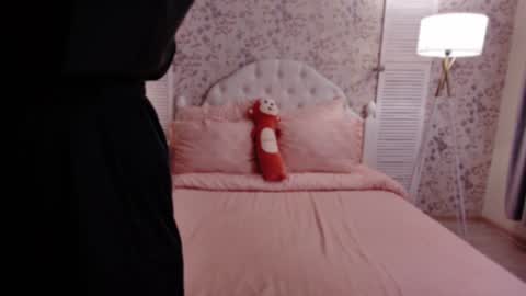 Snapshot of _wendydarling_ chatting on December 2024 01:37:01 AM Wendy online show from December 2024 01:37:01 AM