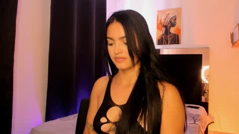 xiimena and danilo online show from November 2025 06:09:02 PM